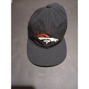 Denver Broncos snap back